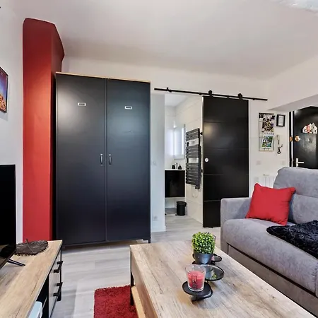 Daire Charming Studio Central